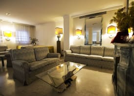 Hotel Diana 2