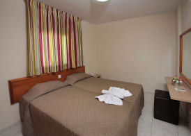 Nelia Gardens 5