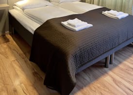 Henriks Hotell 5