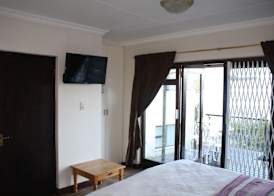 Lagoon Lodge 2