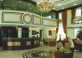 Rocks Hotel & Casino 3