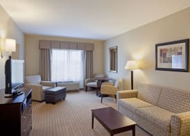 Holiday Inn Express & Suites MALONE by IHG 5