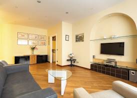 Family Elegant Apartment by Wonderful Italy 2