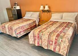 Mustang Motel 5