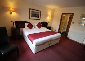 The Royal Hotel Elgin 4