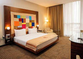 The Landmark Hotel 4