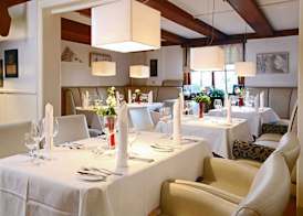 Romantik Hotel Neuhaus 4