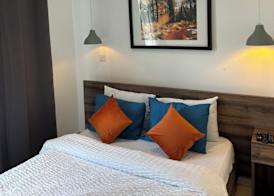 Peravi Suites at Embassy Gardens 3