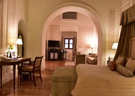 Taj Falaknuma Palace 5
