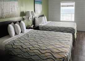 Boardwalk Beach Hotel 3