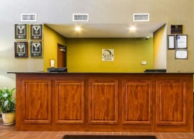 Sleep Inn & Suites Pleasant Hill - Des Moines 5