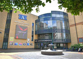 DoubleTree by Hilton Woking 2