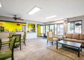 Quality Inn & Suites Metropolis I-24 3
