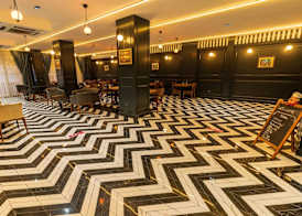 Express Plus Hotel 5