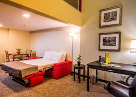 Urban Green Hotel & Suites 5
