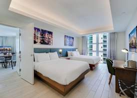 CIRC Hotel By Hosteeva 4