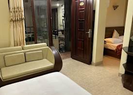 Khách sạn Minh Châu - Hòa Hưng 4