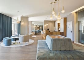 Acta The Avenue 5