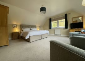 Treetops B&B 5