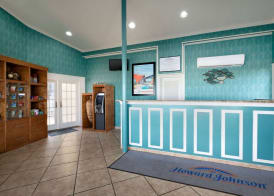 Howard Johnson by Wyndham Ocean City Oceanfront 2