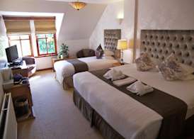 Rosemount Hotel 4