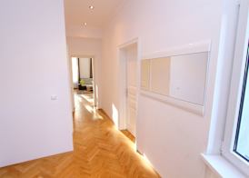 CheckVienna - Simmeringer Hauptstrasse 3