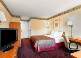 Ramada by Wyndham SeaTac Airport North 3