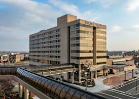 DoubleTree by Hilton Canton Downtown 2