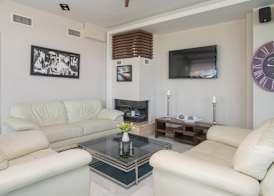 Cosmopolitan Hotel 5