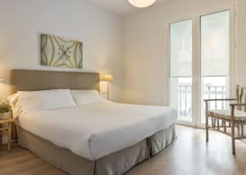 Suites Sevilla Plaza 4