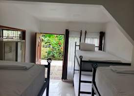 Arenal Hostel Resort 4