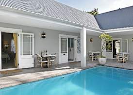 Fleur du Soleil Luxury Guesthouse 3