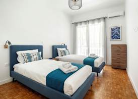 Glimmer 2-Bedroom Apartment in Athens 2
