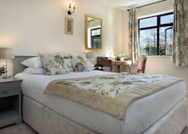 Stanton Manor Hotel 3