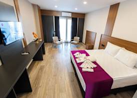 Restway Hotel 4
