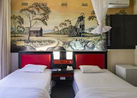 Kadoma Hotel & Conference Centre 4