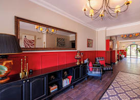 Lill Maison Hotel & City Club 4