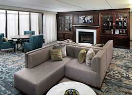DoubleTree by Hilton Nashua 3