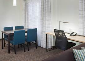 Residence Inn Kansas City Country Club Plaza 3