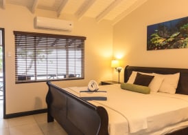 Blue Waters Inn 3