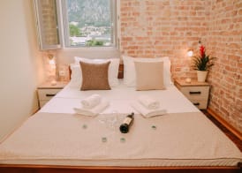 Step to Kotor bay Guesthouse 3