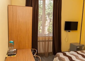 GS Hotel 5