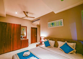 Hotel Sea Port 4