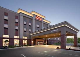 Hampton Inn & Suites Watsonville 2