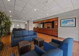 Comfort Inn By the Bay 4
