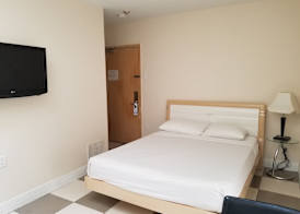Dragon Gate Inn 4