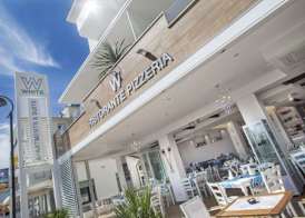 White Suite & Apartments 4