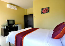 Serene Villa Phuket 4