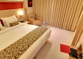 Galaxy Beacon Hotel, Santacruz ,Mumbai 4