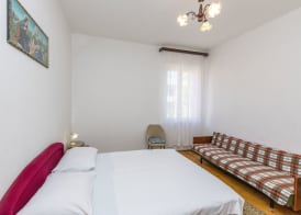 Apartments and Rooms Jakov 3